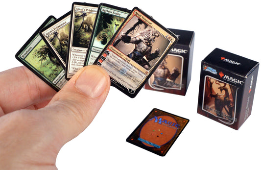 World’s Smallest Magic The Gathering Ajani vs. Nicol Bolas Series 2 playkng the game