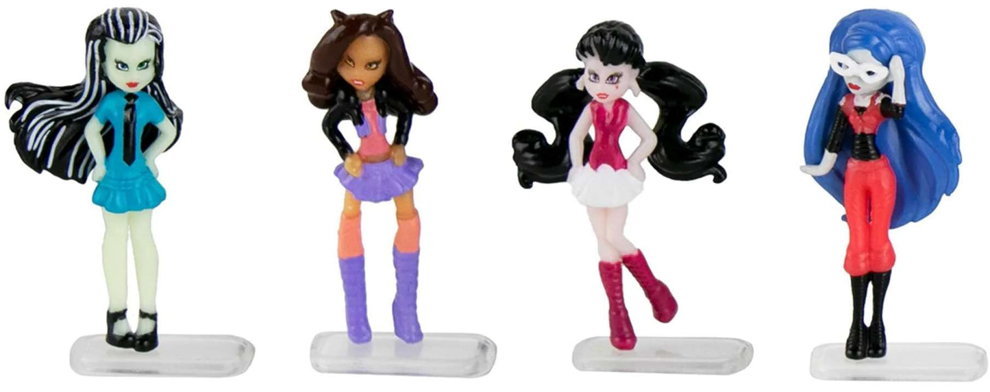 World’s Smallest Monster High Micro Figures (Clawdeen Wolf)