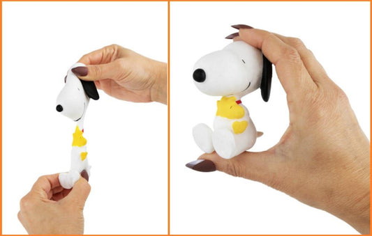 World's Smallest Peanuts Stretchies