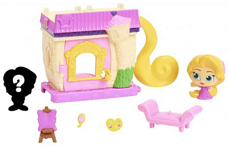 Disney Doorables Mini Playset Rapunzel’s Creative Corner look inside
