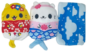 Kittens vs Gherkins Lil Aloha #16 and Lil Mer-Kitten #18