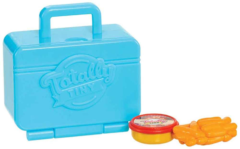 Totally Tiny Lunch Box Blind Box (Choice of 3 colors Blue, Pink or Yellow)