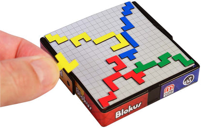Worlds smallest blokus in hand